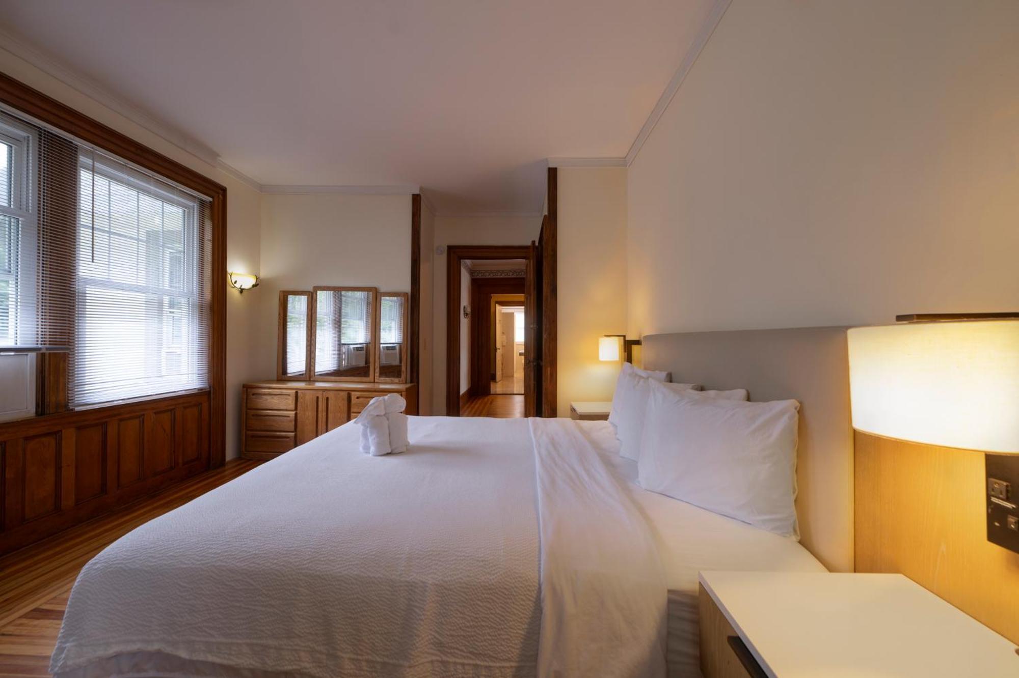 Hotel Depe Dene Lakeside 3*